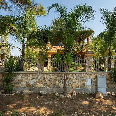 Mallus 5 Posti Letto 아파트 Olia Speciosa