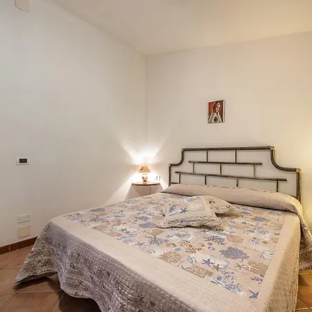 公寓 Mallus 5 Posti Letto